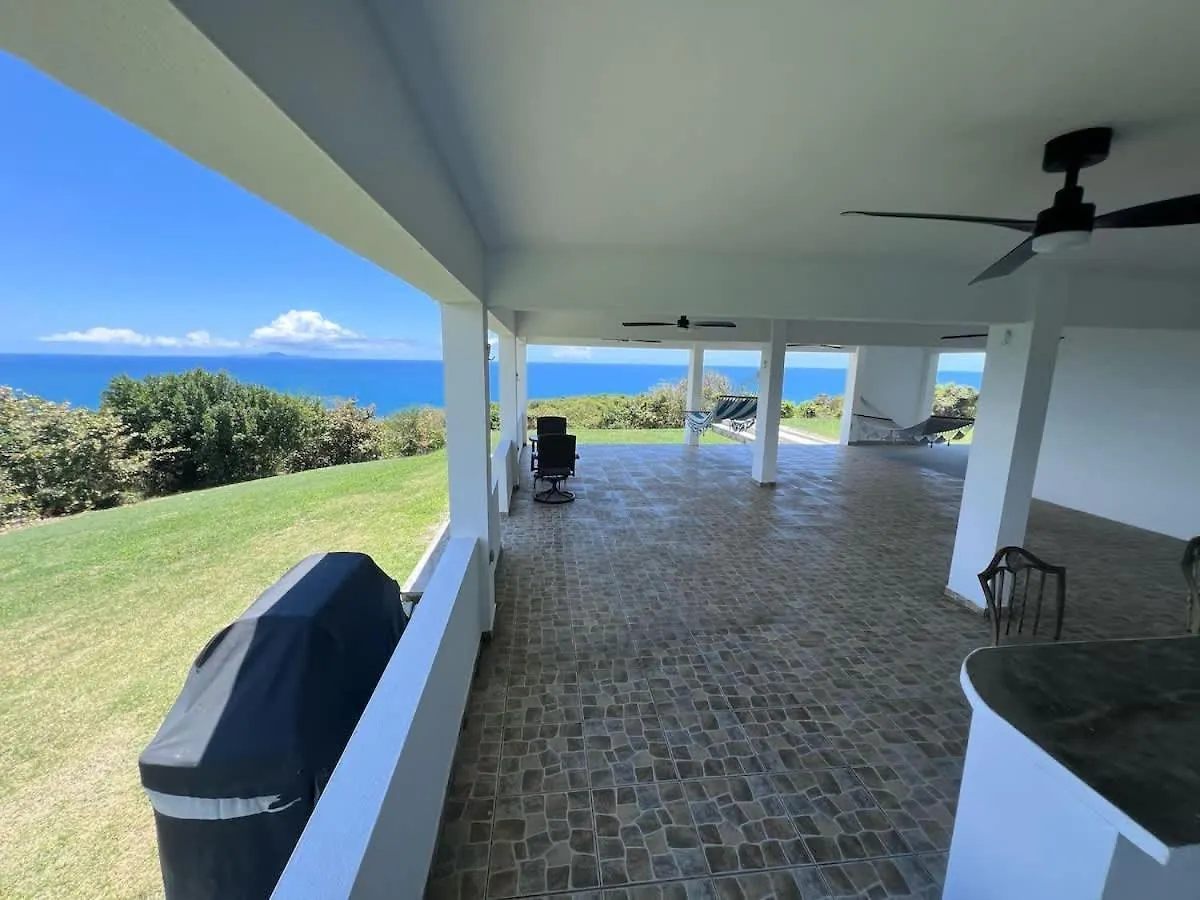 Ocean View Villa Steps Away From Beach يابوكوا